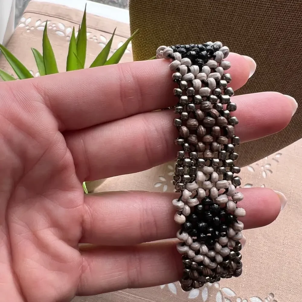 NWOT Real Simple Style Safari Tribal Beaded Bracelet & Necklace Matching Set